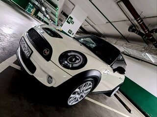2010 Mini Hatch Cooper S II (R56) Рестайлинг, белый, 850000 рублей, вид 1