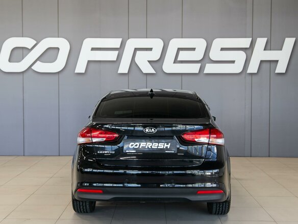 2018 Kia Cerato III Рестайлинг (Classic), чёрный, 1500000 рублей - вид 6