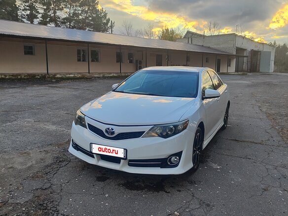 2014 Toyota Camry US Market VII (XV50), белый, 1600000 рублей - вид 2