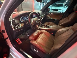 2019 BMW X5 M50d IV (G05/G18), белый, 7150000 рублей, вид 5