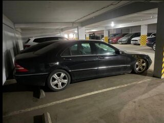2002 Mercedes-Benz S-Класс 600 Long IV (W220), чёрный, 3150000 рублей, вид 2