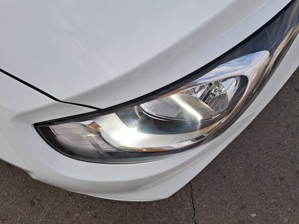 2011 Hyundai Solaris I, белый, 930000 рублей - вид 14