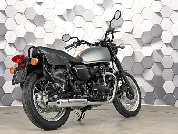 2021 Kawasaki W 800, серый - вид 6