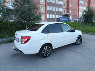 2021 Lada (ВАЗ) Granta I Рестайлинг, белый, 555000 рублей, вид 4