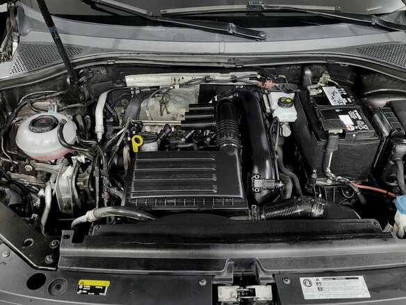 2018 Volkswagen Tiguan II, коричневый, 2190000 рублей - вид 13