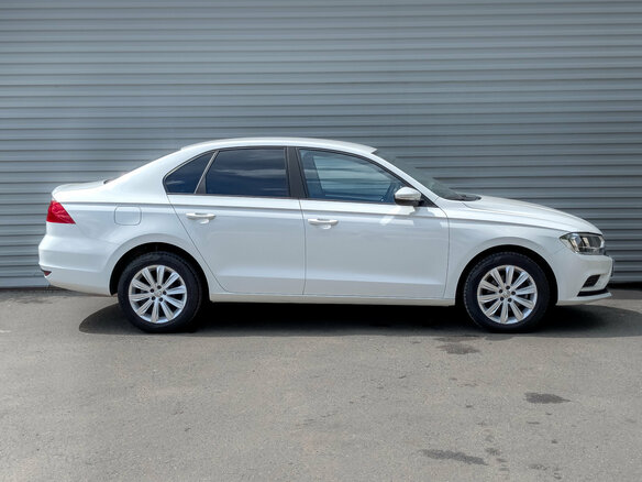 2022 Volkswagen Bora IV, белый, 1510000 рублей - вид 3