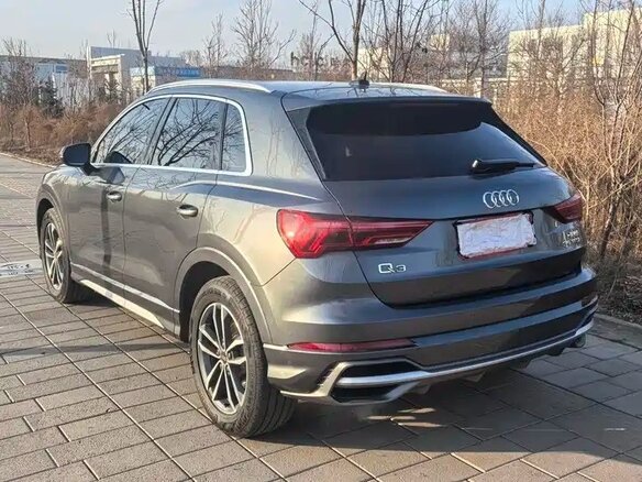 2023 Audi Q3 35 TFSI II (F3), серый, 2453000 рублей - вид 5