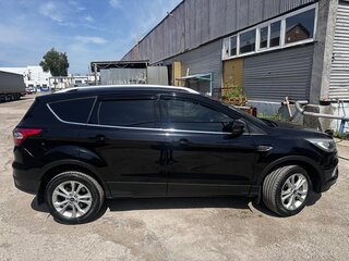 2017 Ford Kuga II Рестайлинг, чёрный, 1500000 рублей, вид 3