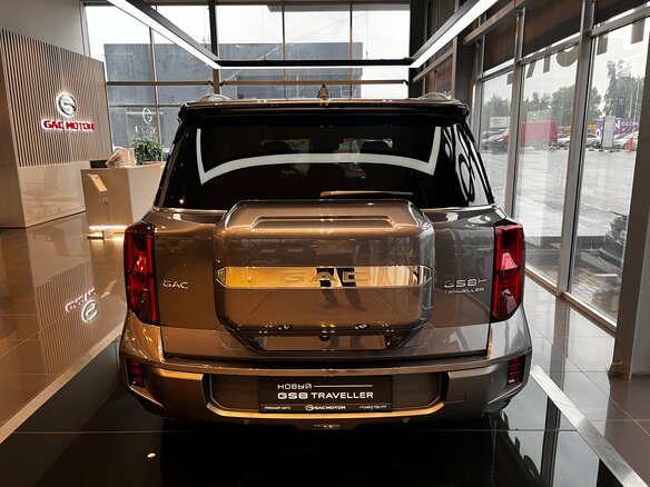 2026 GAC GS8 Traveller II, серый, 5349000 рублей - вид 3