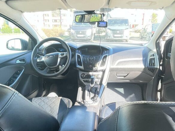 2014 Ford Focus III, серый, 750000 рублей - вид 10