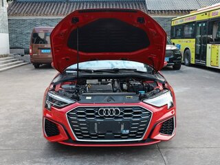 2022 Audi A3 Sportback 35 TFSI IV (8Y), белый, 2300000 рублей, вид 3