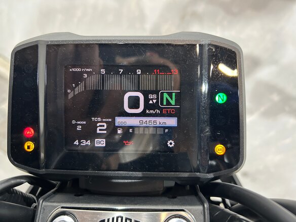 2022 Yamaha XSR900, чёрный, 995000 рублей - вид 7