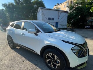 2023 Kia Sportage V, белый, 2999999 рублей, вид 3