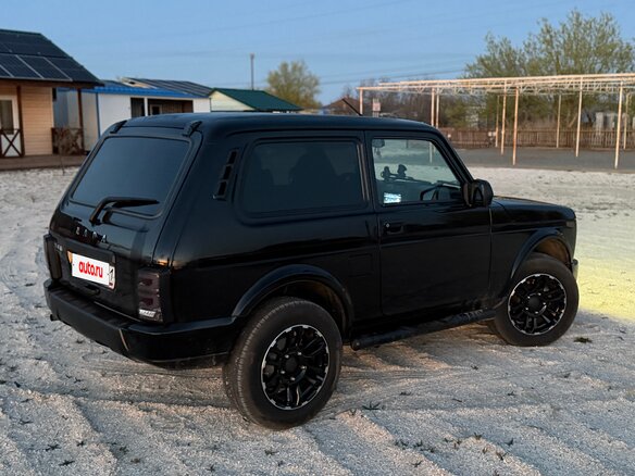 2022 Lada (ВАЗ) Niva Legend I, чёрный, 900000 рублей - вид 11