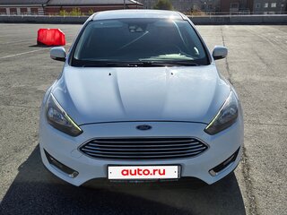 2015 Ford Focus III Рестайлинг, белый, 1080000 рублей, вид 1