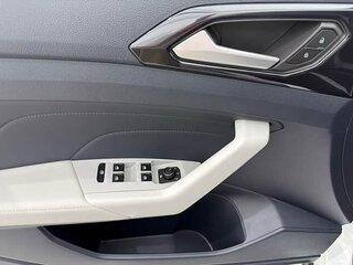 2025 Volkswagen Tharu XR, белый, 1815757 рублей, вид 4