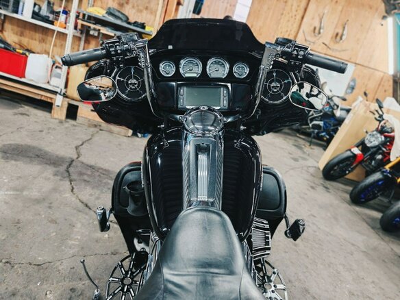 2014 Harley-Davidson Electra Glide, чёрный - вид 36