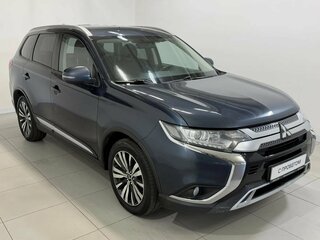 2020 Mitsubishi Outlander III Рестайлинг 3, синий, 1570000 рублей, вид 2