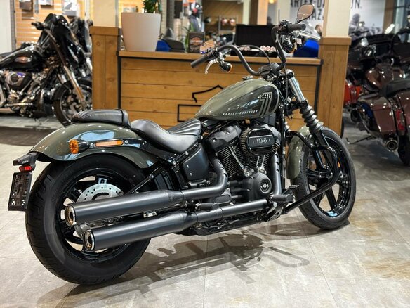 2021 Harley-Davidson Street Bob, зелёный, 1890000 рублей - вид 2