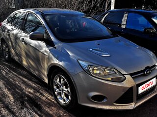 2011 Ford Focus III, серебристый, 590000 рублей, вид 3