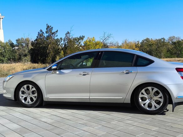 2011 Citroen C5 II, серебристый, 1100000 рублей - вид 30