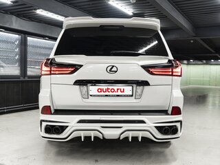 2017 Lexus LX 570 III Рестайлинг 2, белый, 11000000 рублей, вид 5