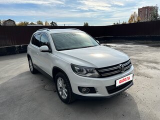 2014 Volkswagen Tiguan I Рестайлинг, белый, 1800000 рублей, вид 2