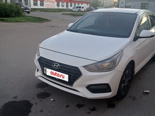 2018 Hyundai Solaris II, белый, 800000 рублей, вид 4