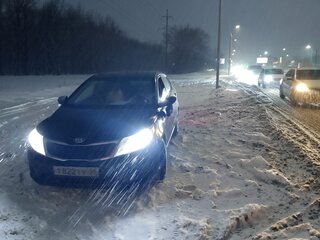2013 Kia Rio III, чёрный, 450000 рублей, вид 1