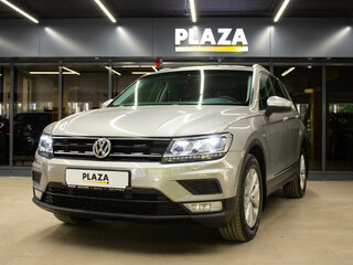 2017 Volkswagen Tiguan II, серебристый, 1999000 рублей, вид 5