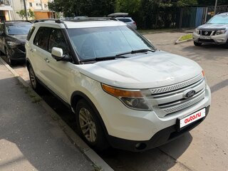 2013 Ford Explorer V, белый, 1249000 рублей, вид 1