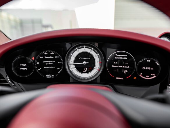 2020 Porsche 911 Turbo S VIII (992), серый - вид 21