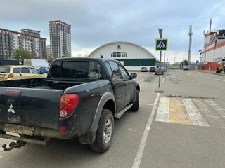 2007 Mitsubishi L200 IV, чёрный, 1070000 рублей, вид 3