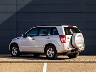 2013 Suzuki Grand Vitara II Рестайлинг 2, серебристый, 1395000 рублей, вид 4