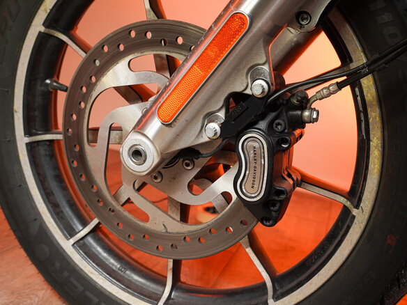 2020 Harley-Davidson Low Rider, чёрный, 1150000 рублей - вид 13