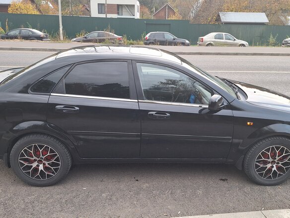 2013 Daewoo Gentra II, чёрный - вид 4