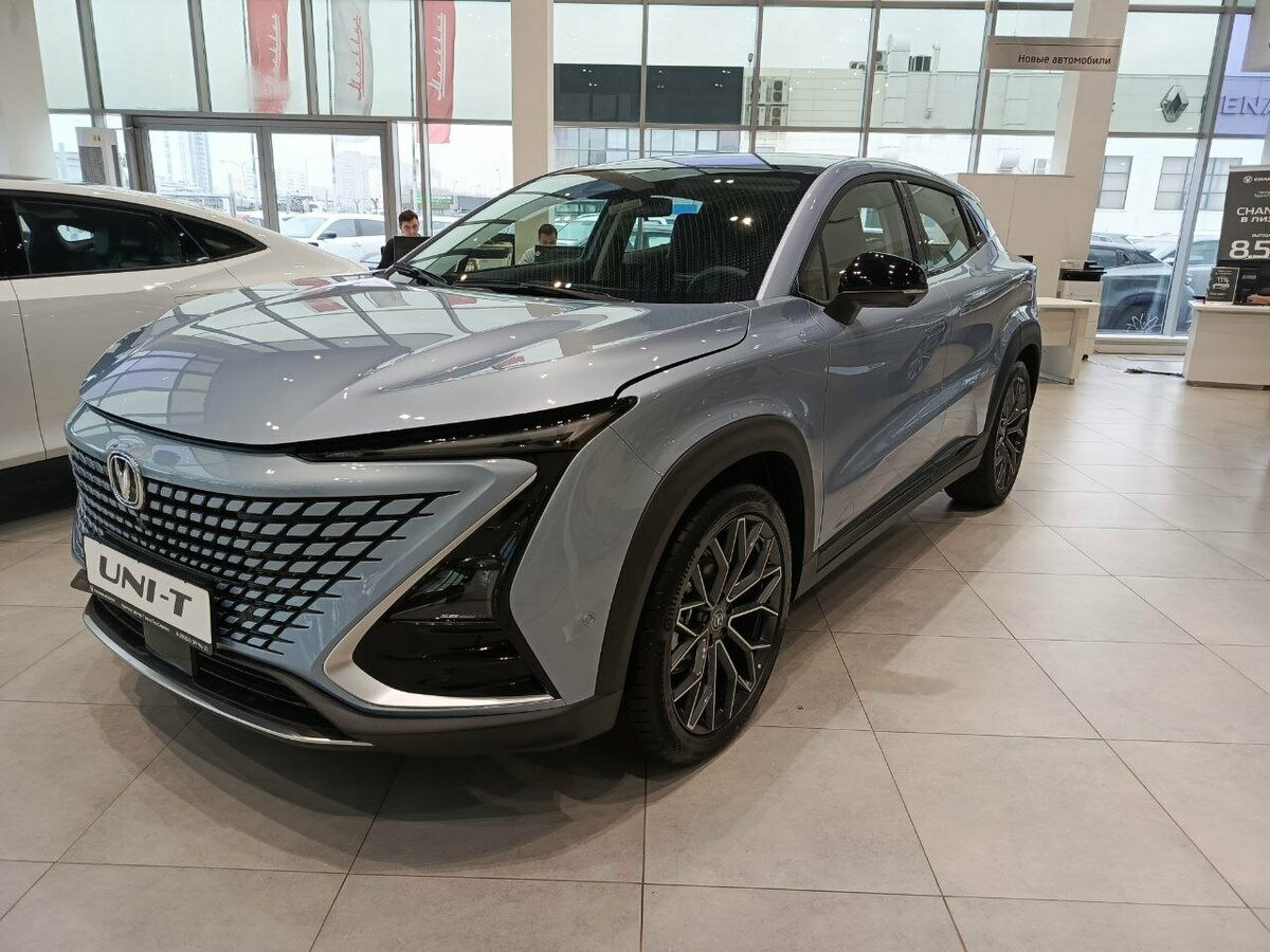Открыть фотографии: Changan UNI-T I