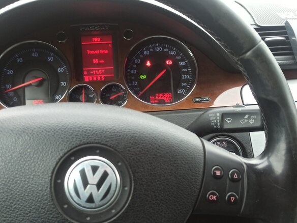 2008 Volkswagen Passat B6, белый, 650000 рублей - вид 5