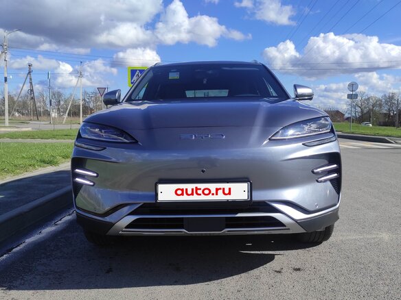 2023 BYD Song Plus 71.8 kWh I Рестайлинг, серебристый - вид 1
