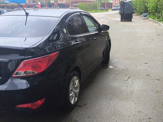 2016 Hyundai Solaris I Рестайлинг, чёрный, 900000 рублей, вид 4