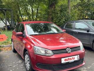 2011 Volkswagen Polo V, красный, 590000 рублей, вид 2