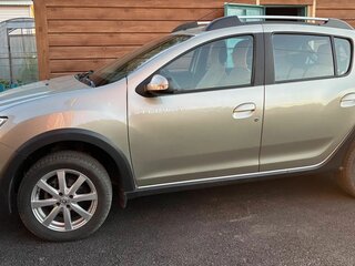 2019 Renault Sandero Stepway II Рестайлинг, белый, 1050000 рублей, вид 5