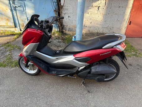 2017 Yamaha NMAX, красный, 210000 рублей, вид 4