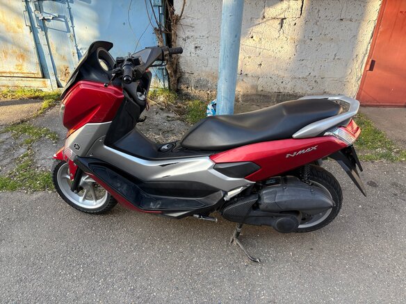2017 Yamaha NMAX, красный, 210000 рублей - вид 3