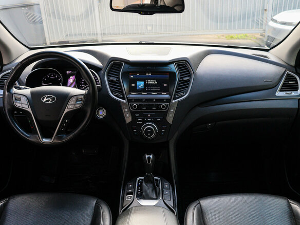 2015 Hyundai Santa Fe III Рестайлинг, белый, 2050000 рублей - вид 8
