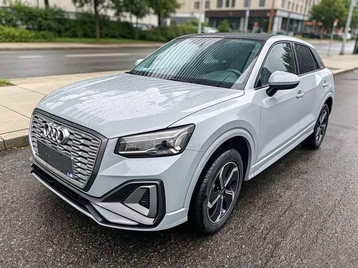 Открыть фотографии: Audi Q2 I Рестайлинг