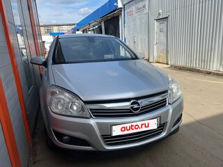 2009 Opel Astra H Рестайлинг, серебристый, 350000 рублей, вид 2