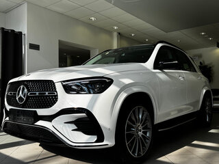 2025 Mercedes-Benz GLE 450 II (V167) Рестайлинг, белый, 18090000 рублей, вид 3