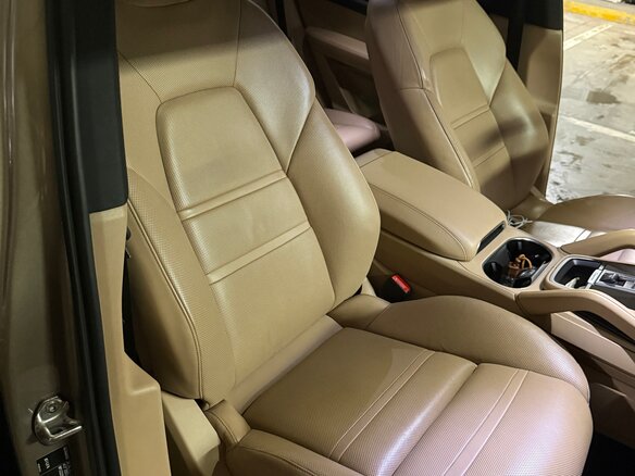 2019 Porsche Cayenne S III, бежевый, 5800000 рублей - вид 8