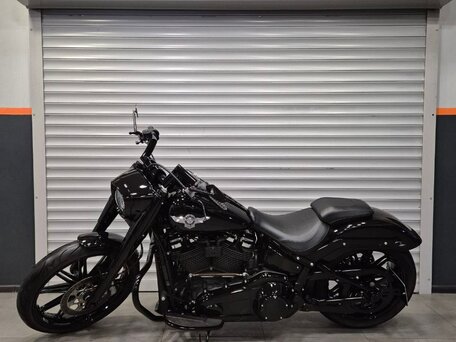 2020 Harley-Davidson Fat Boy, чёрный, 2850000 рублей, вид 1